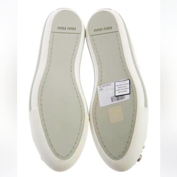 NWT MIU MIU Leather Crystal Embellishments Sneakers. Size 39 (8.5) - Picture 5 of 16